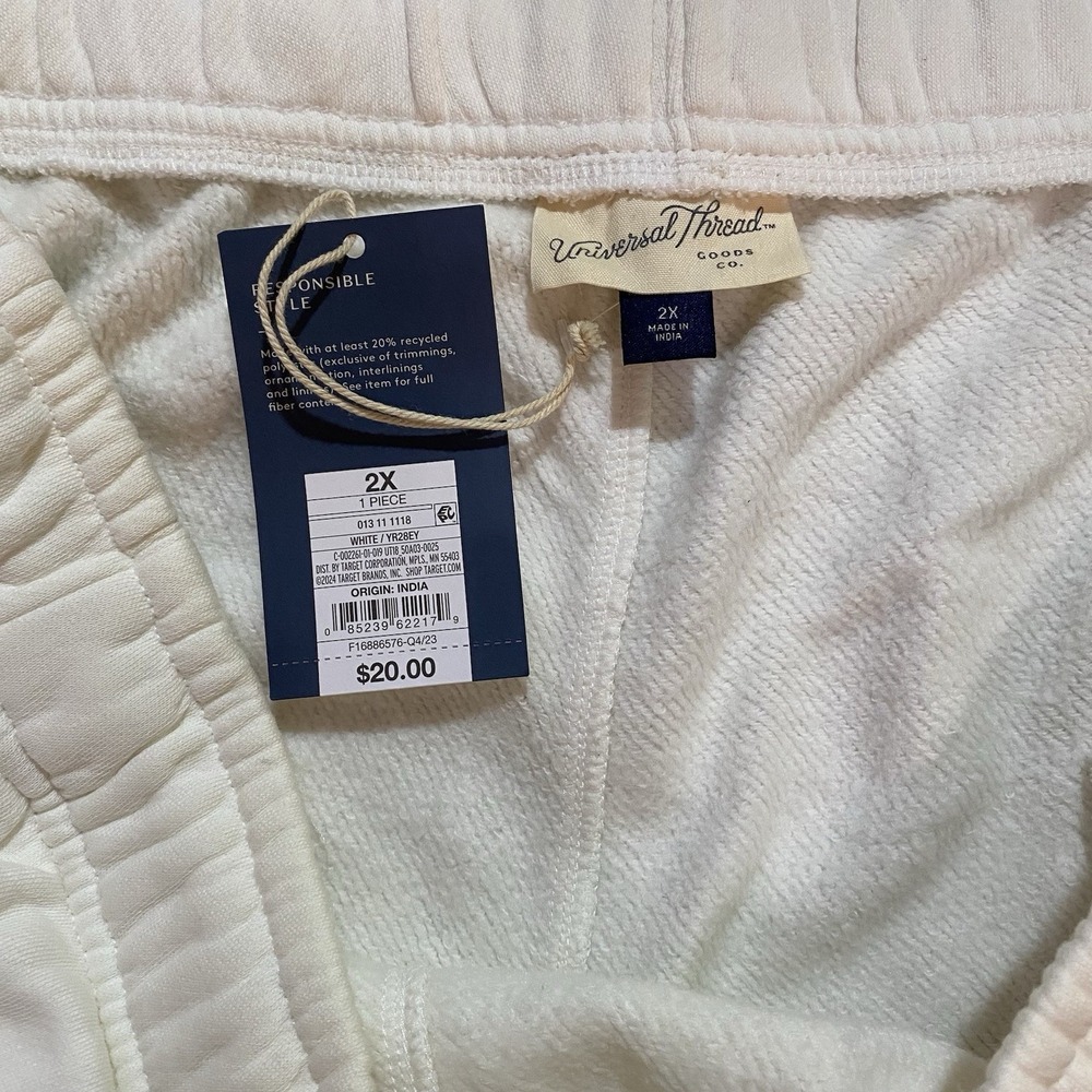 Universal Thread NWT Lounge Thick Warm Up Active White Shorts 2X Women's - Picture 4 of 7